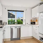 Cozy Ground-floor With Sea View Oer Maritime Village Дом отдыха Эбельтофт