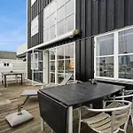 Дом отдыха Cozy Ground-floor With Sea View Oer Maritime Village *