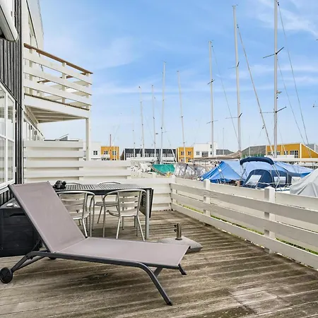 別荘 Cozy Ground-floor With Sea View Oer Maritime Village
