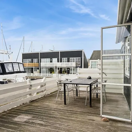 Cozy Ground-floor With Sea View Oer Maritime Village *